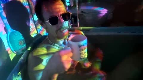 rod77knee online show from February 2025 11:24:02 AM