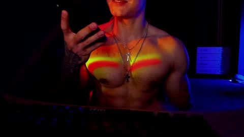 Snapshot of rodarri chatting on January 2025 09:16:01 PM MY NAME CAN SEE ALL MY CUM VIDEO BUY FAN SUB. online show from January 2025 09:16:01 PM