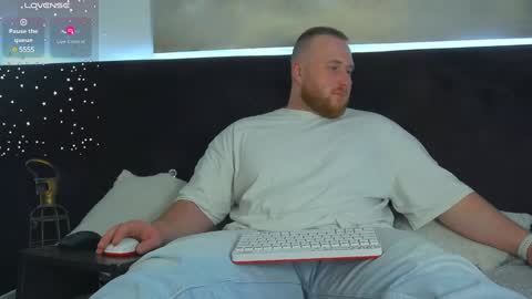 Snapshot of roddy_riss chatting on March 2025 02:12:01 PM Roddy online show from March 2025 02:12:01 PM