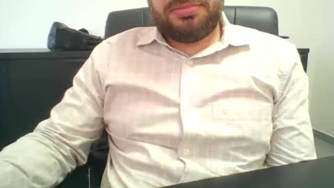 Snapshot of rodrelbad chatting on October 2025 03:56:02 PM RodRelbad online show from October 2025 03:56:02 PM