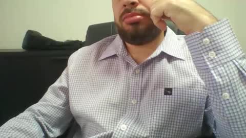 Snapshot of rodrelbad chatting on April 2026 06:05:01 PM RodRelbad online show from April 2026 06:05:01 PM