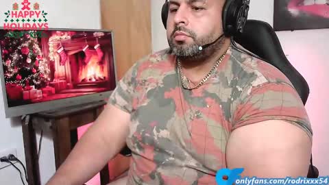 Snapshot of rodrixxx54 chatting on December 2024 12:50:02 AM rodrixxx54 online show from December 2024 12:50:02 AM