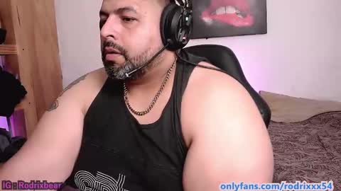 Snapshot of rodrixxx54 chatting on September 2025 09:49:02 PM rodrixxx54 online show from September 2025 09:49:02 PM