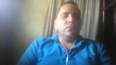 Snapshot of roger3600 chatting on September 2025 03:33:01 PM Roger online show from September 2025 03:33:01 PM