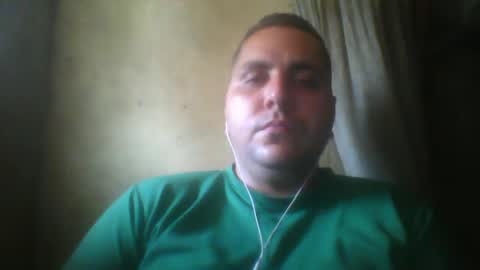 Snapshot of roger3600 chatting on October 2025 02:01:02 PM Roger online show from October 2025 02:01:02 PM