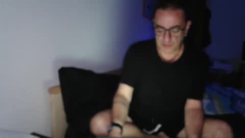 rogerrabbit2023 online show from September 2025 11:27:02 PM