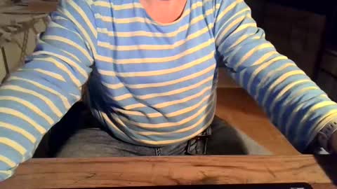 Snapshot of rolandloser1000 chatting on January 2025 06:51:01 PM rolandloser1000 online show from January 2025 06:51:01 PM