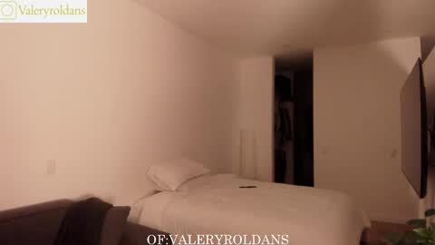 Valery Roldans online show from January 2026 03:19:02 AM