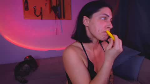 Snapshot of rollamoonshine chatting on June 2026 06:57:02 PM rollamoonshine online show from June 2026 06:57:02 PM