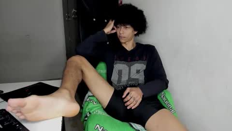 Snapshot of rolling_05 chatting on December 2025 04:39:02 AM rolling_05 online show from December 2025 04:39:02 AM