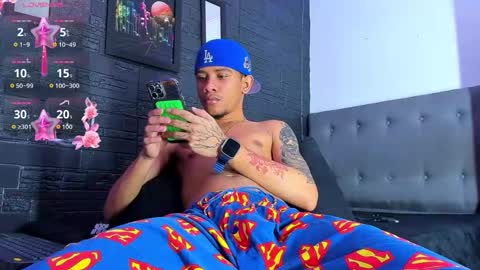 Snapshot of romancartier_ chatting on December 2025 07:03:02 AM Roman Cartier online show from December 2025 07:03:02 AM