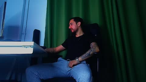 romaniamaster1 online show from April 2026 05:41:02 AM