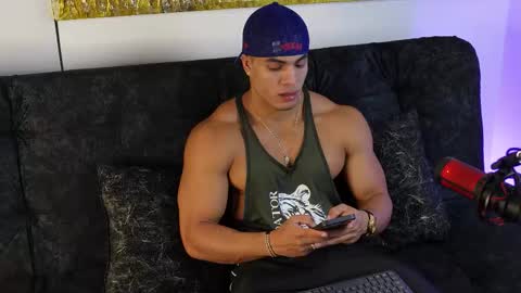 romano_kentt12 online show from November 2025 06:19:01 AM