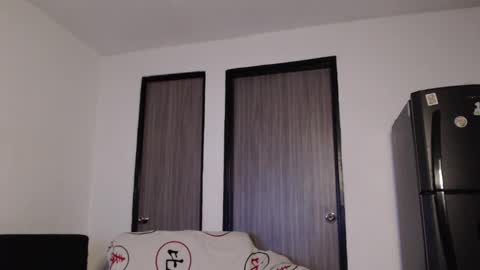 Snapshot of romanphoenix chatting on December 2024 12:34:02 AM Roman online show from December 2024 12:34:02 AM