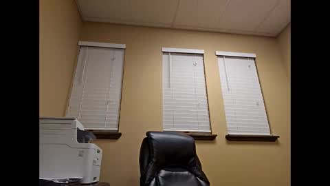 romanteeks online show from December 2025 01:00:01 AM