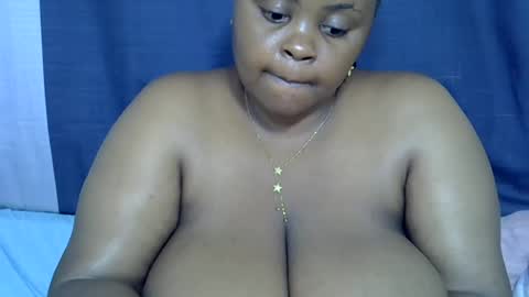 Snapshot of romasweet28 chatting on July 2026 08:56:01 PM romasweet28 online show from July 2026 08:56:01 PM