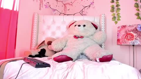 ROMEO online show from April 2026 08:28:02 PM