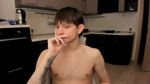 Snapshot of romeo_mercy chatting on December 2025 04:00:01 PM Romeo online show from December 2025 04:00:01 PM