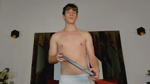 Snapshot of romeo_ricci1 chatting on May 2026 01:02:02 AM Romeo Ricci online show from May 2026 01:02:02 AM
