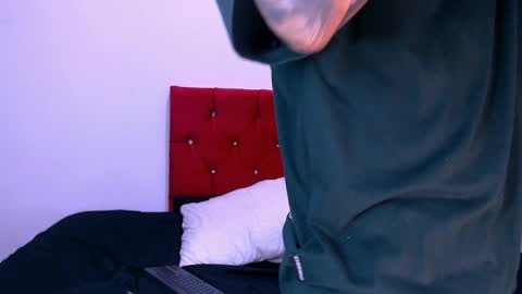 Snapshot of romeomillerr chatting on November 2025 07:12:01 PM Romeo online show from November 2025 07:12:01 PM