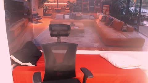 Snapshot of romeomillerr chatting on December 2025 07:11:02 PM Romeo online show from December 2025 07:11:02 PM