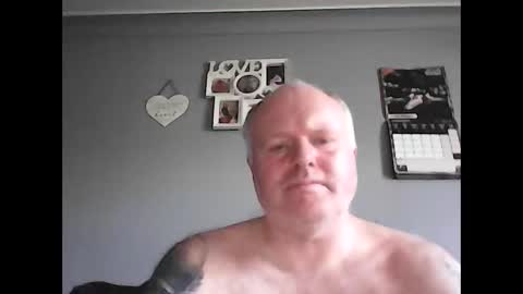 Snapshot of ronandoyle78 chatting on February 2026 04:08:01 PM Horny Guy online show from February 2026 04:08:01 PM