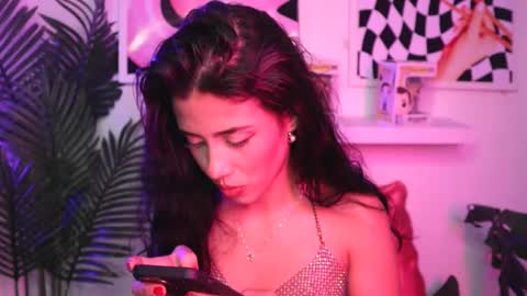 Snapshot of ronieeplay chatting on December 2024 02:55:02 AM Roni online show from December 2024 02:55:02 AM