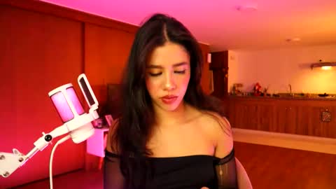 Roni online show from May 2026 05:36:02 AM