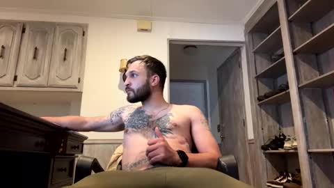 roofguy11 online show from January 2025 06:28:01 PM