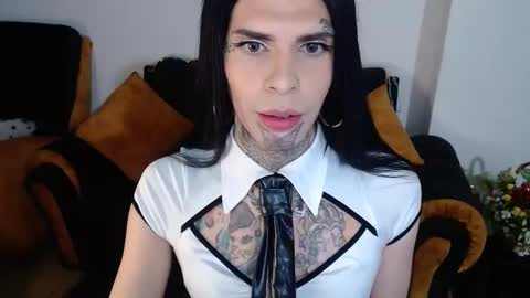 Snapshot of room911 chatting on September 2025 02:02:01 AM herreraisa offical online show from September 2025 02:02:01 AM