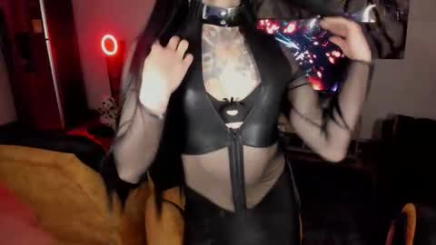 herreraisa offical online show from March 2026 07:24:02 AM