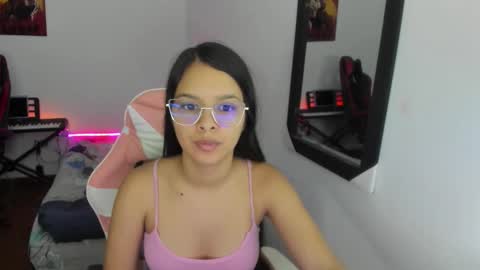 Snapshot of room_kitty chatting on December 2025 07:18:01 PM MIA AND PAUL online show from December 2025 07:18:01 PM