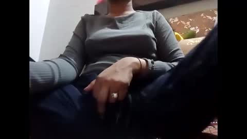 roop_sexy642 online show from April 2026 06:30:01 AM