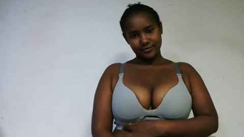 roosesexy online show from June 2026 07:25:02 AM