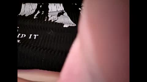 Snapshot of roozzzof chatting on October 2025 02:39:02 AM rooz online show from October 2025 02:39:02 AM