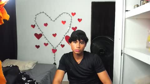 Snapshot of rory_peters_ chatting on February 2026 04:52:02 PM rory_peters_ online show from February 2026 04:52:02 PM