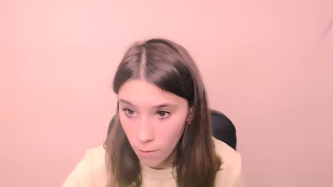 Snapshot of rosalais_ chatting on October 2025 07:22:01 AM Rose online show from October 2025 07:22:01 AM