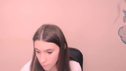 Snapshot of rosalais_ chatting on October 2025 08:05:02 AM Rose online show from October 2025 08:05:02 AM