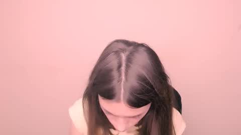 Snapshot of rosalais_ chatting on November 2025 08:15:02 AM Rose online show from November 2025 08:15:02 AM