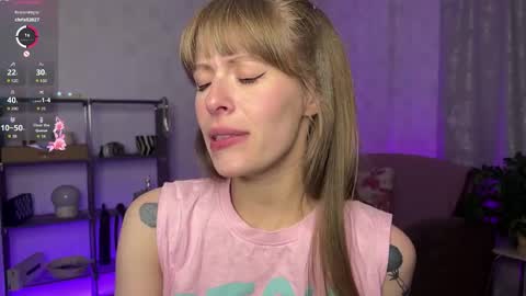 RoosaMoore online show from April 2026 03:16:01 PM