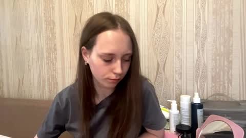 Emma online show from April 2026 06:19:01 AM