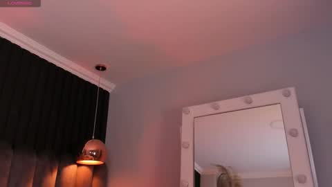 rosary_waith_ online show from October 2025 03:39:02 AM