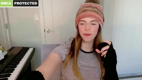 rose77782 online show from January 2025 07:16:01 PM