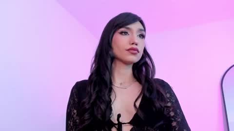 Rose Saenz online show from June 2026 06:57:02 PM