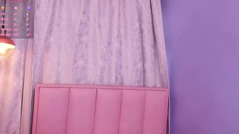 Snapshot of rose_barbara chatting on February 2025 12:01:02 PM Barbara rose online show from February 2025 12:01:02 PM