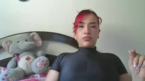 rose_elise online show from April 2026 06:38:01 PM