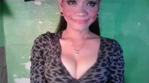 rose online show from March 2025 03:53:02 AM