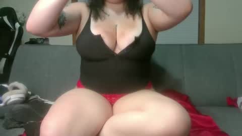 Snapshot of rosebbyxx chatting on September 2025 02:13:01 AM rosebbyxx online show from September 2025 02:13:01 AM