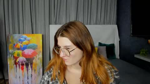 Snapshot of roseblanche2k chatting on February 2025 11:04:02 PM Florin online show from February 2025 11:04:02 PM