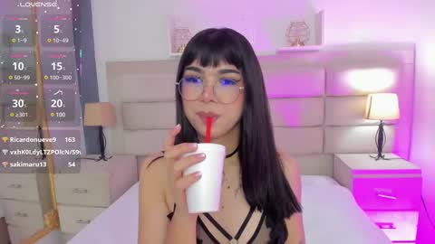 Snapshot of rosecassie chatting on February 2025 07:14:02 PM Rose online show from February 2025 07:14:02 PM